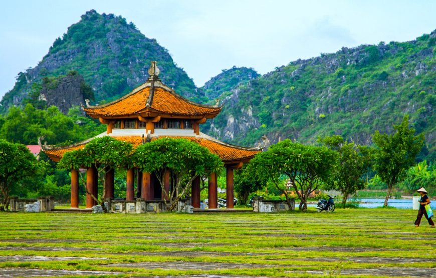 Vietnam 13 – Day Heritage And Golden Bridge Tour