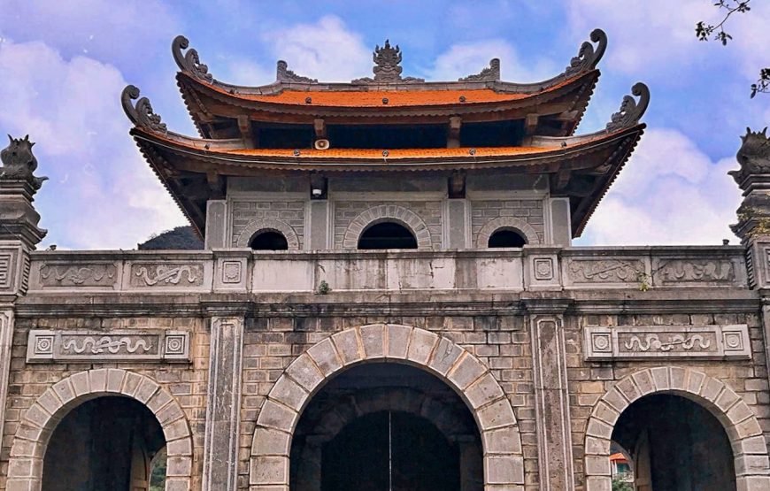 Vietnam 13 – Day Heritage And Golden Bridge Tour