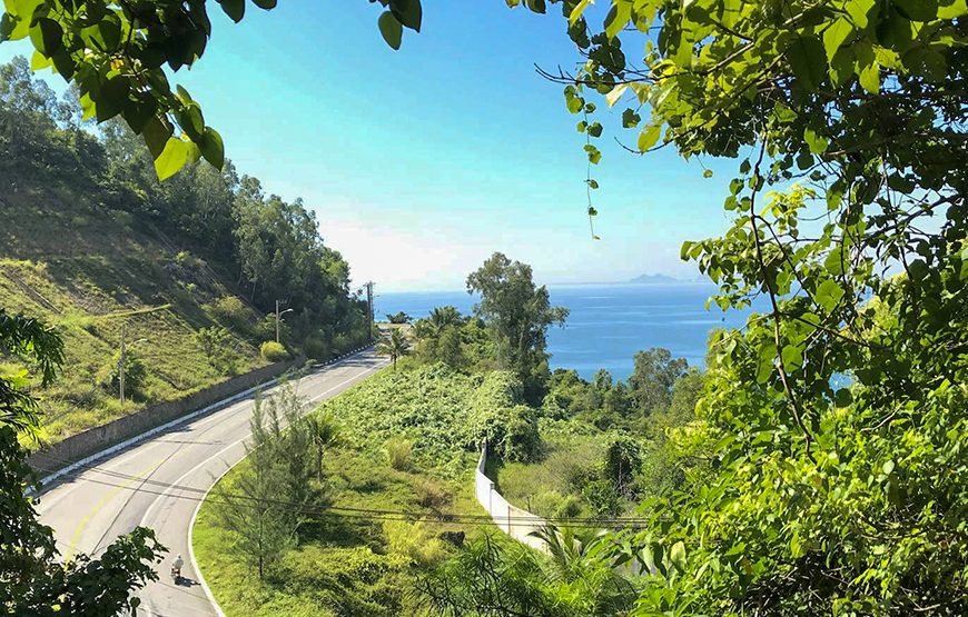 Full-day Hai Van Pass And Lang Co Beach Scenic Discovery