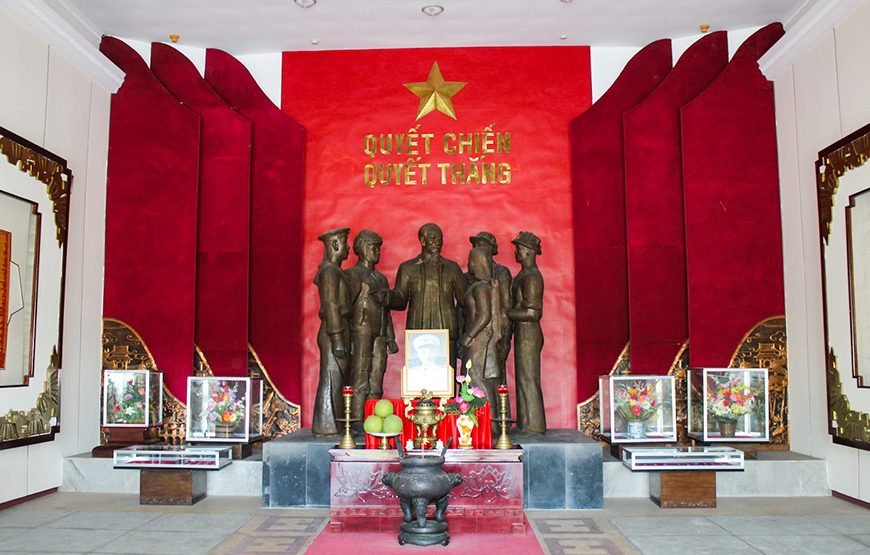 Private tour: Full-day Da Nang City Highlights And Natural Wonders
