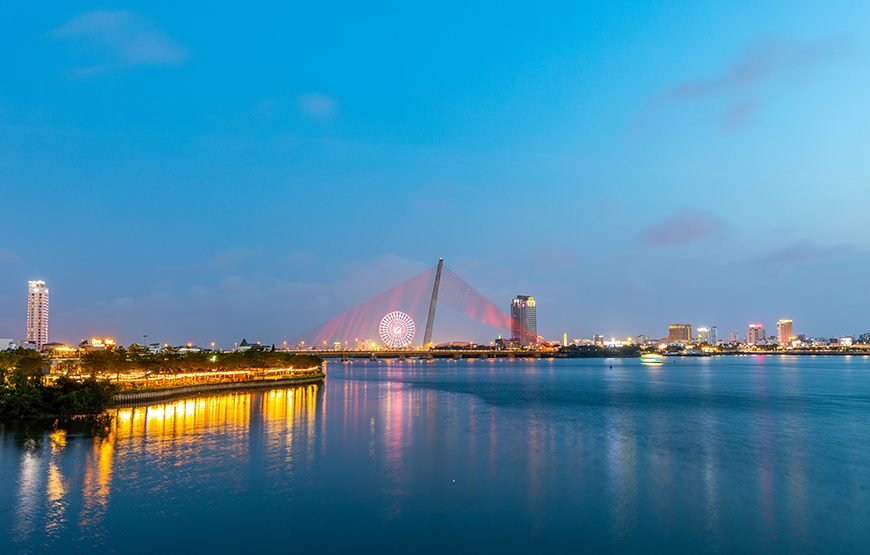 Private tour: Da Nang Sparkling Views And Scenic Cruises