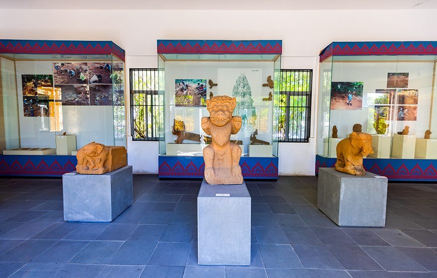 Private tour: Full-day Da Nang City Highlights And Natural Wonders