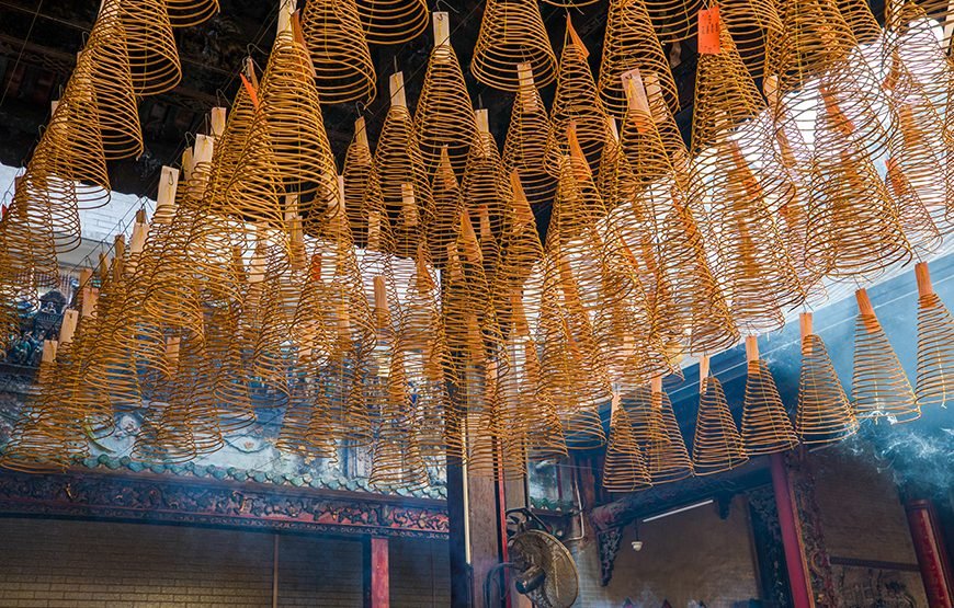Half-day Cyclo Journey Through Chinatown