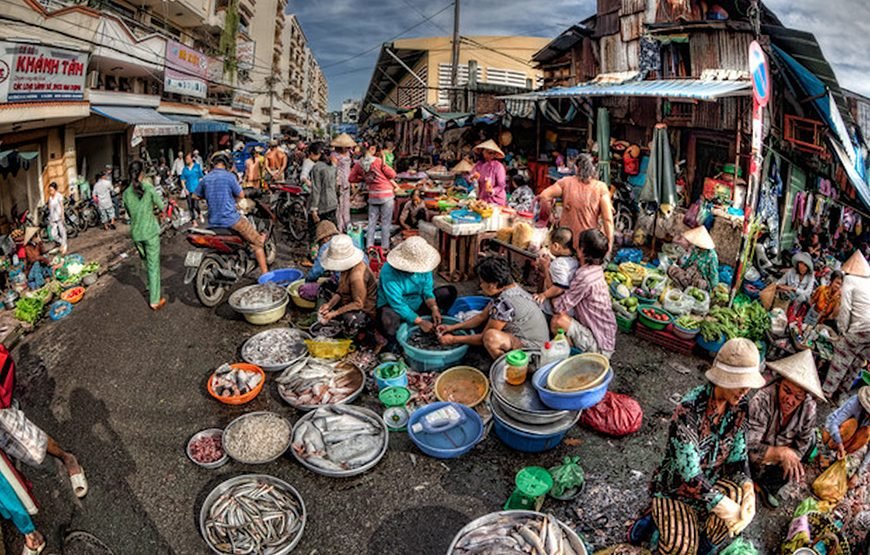 Half-day Cyclo Journey Through Chinatown