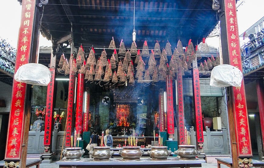 Half-day Cyclo Journey Through Chinatown