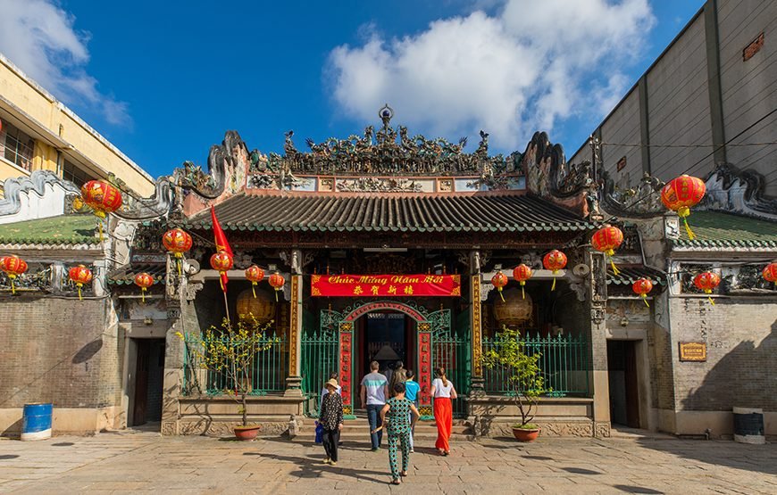 Half-day Cyclo Journey Through Chinatown
