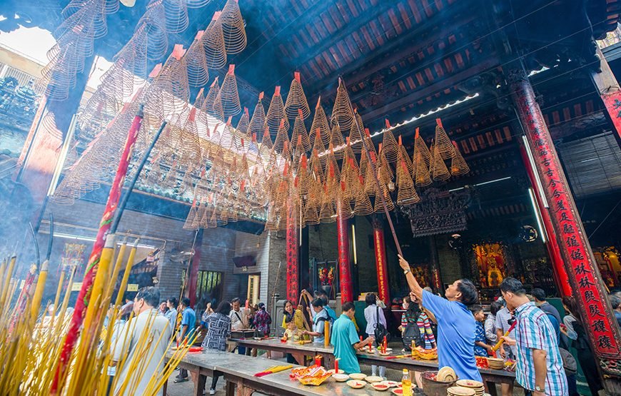 Half-day Cyclo Journey Through Chinatown