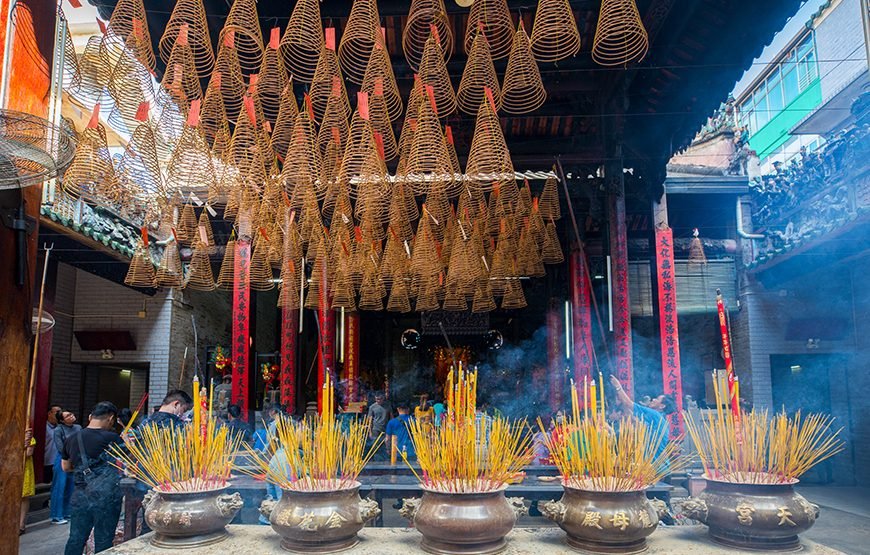 Half-day Cyclo Journey Through Chinatown