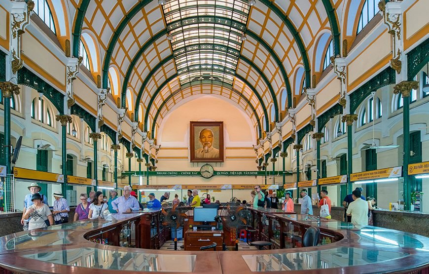 Private tour: Full-day Cu Chi Tunnels & Ho Chi Minh City Highlights
