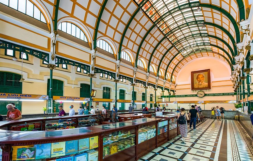 Private tour: Full-day Cu Chi Tunnels & Ho Chi Minh City Highlights