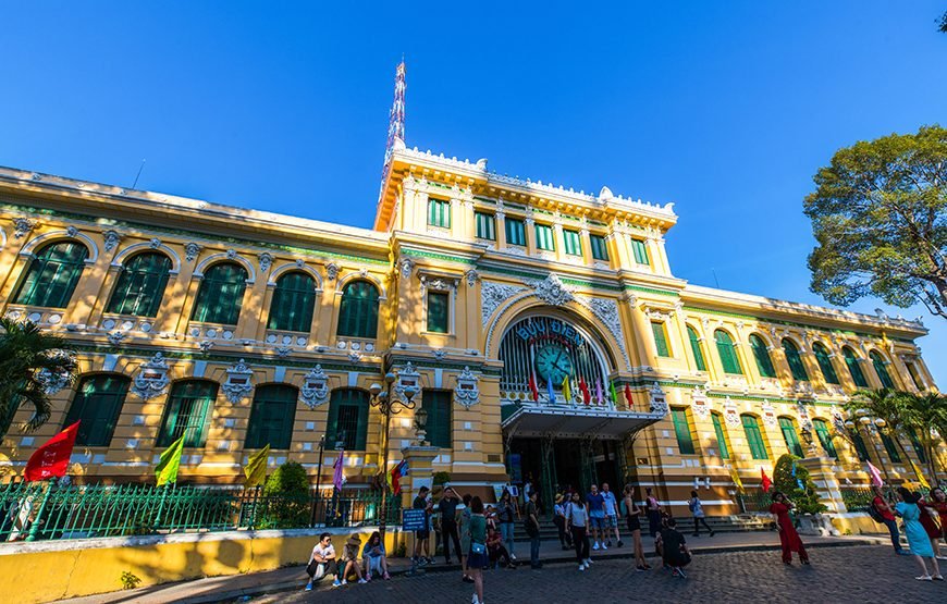 Private tour: Full-day Cu Chi Tunnels & Ho Chi Minh City Highlights