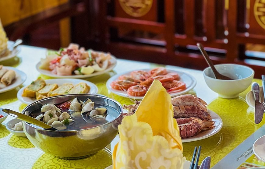 Private tour: Full-day Glamour Of Ha Long Bay From Ha Long Port