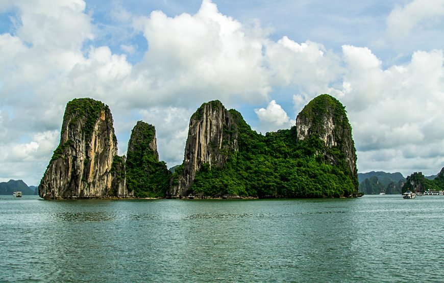 Full-day Exploring Ha Long Bay Wonders