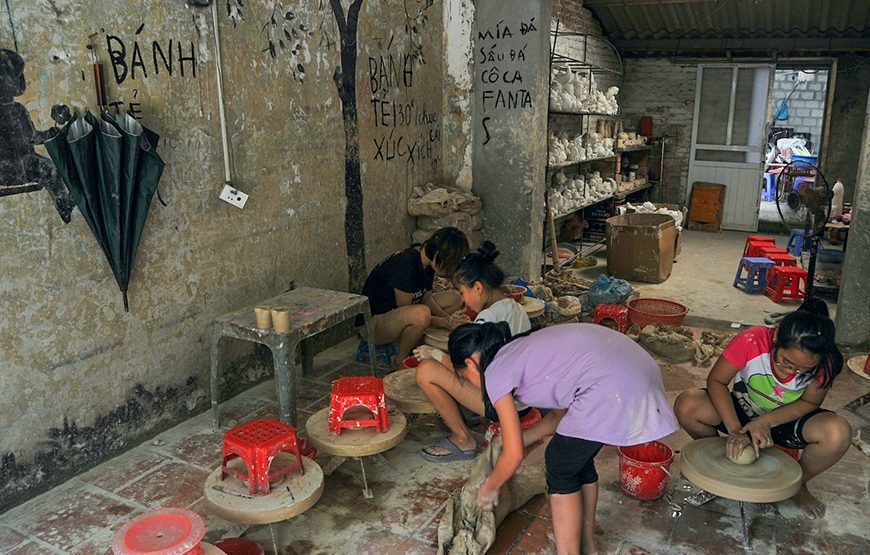Half-day Hands-on Pottery Workshop At Bat Trang