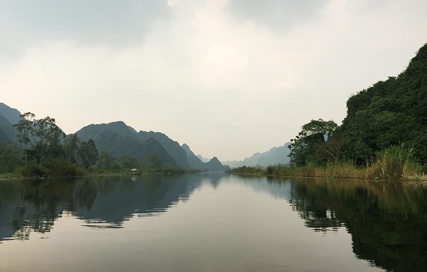 Private tour: Full-day Pilgrimage To The Perfume Pagoda