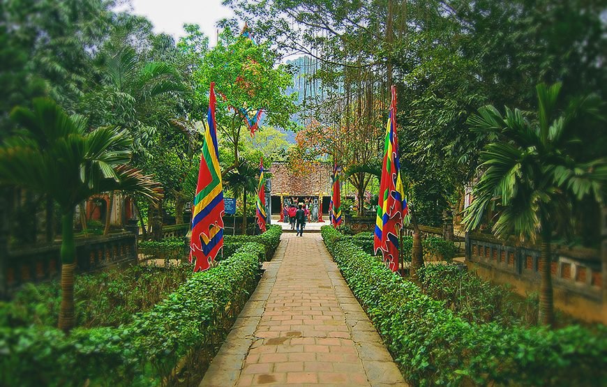 Private tour: Vietnam 13 – Day Heritage And Golden Bridge Tour