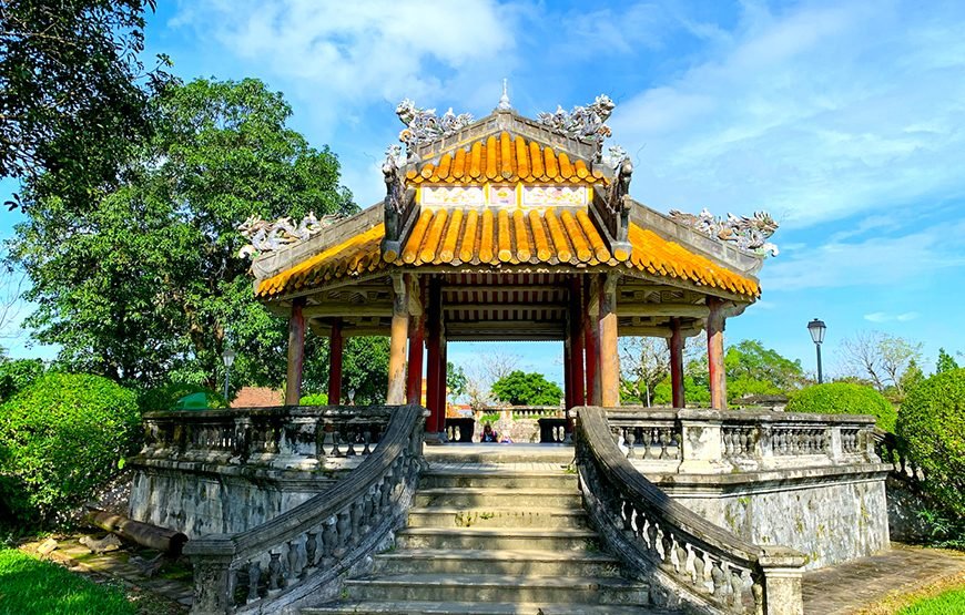 Private tour: Full-day Imperial Hue And Scenic Hai Van Pass Discovery