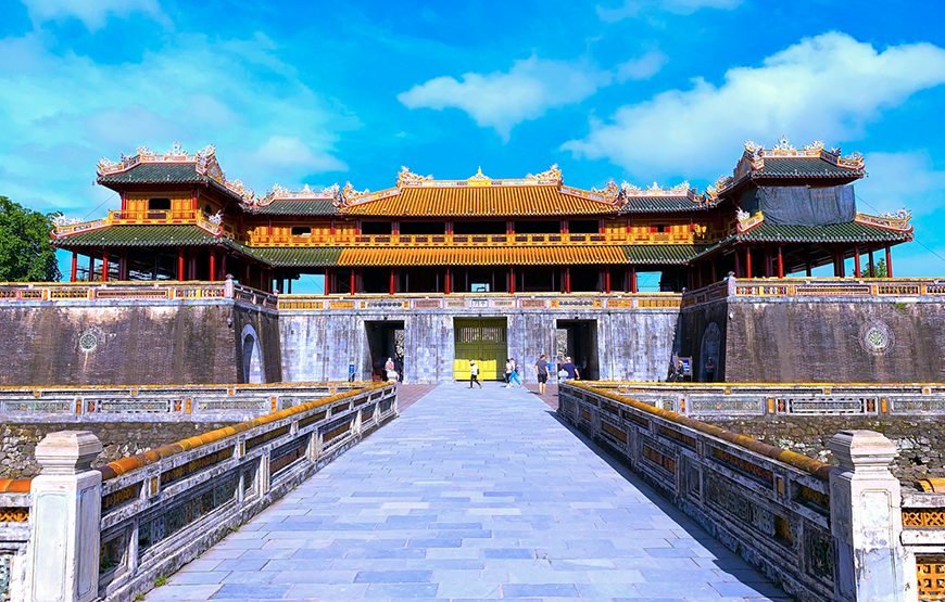 Private tour: Full-day Imperial Hue And Scenic Hai Van Pass Discovery