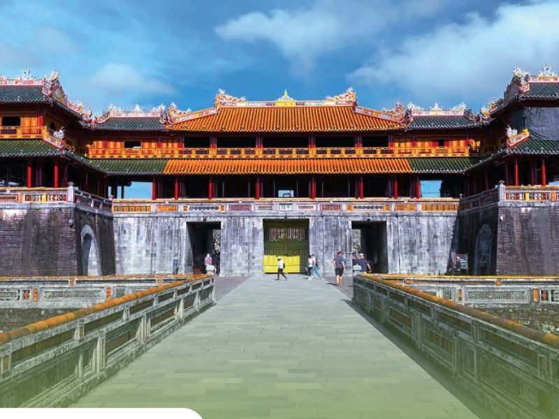 Private tour: Full-day Imperial Hue And Scenic Hai Van Pass Discovery