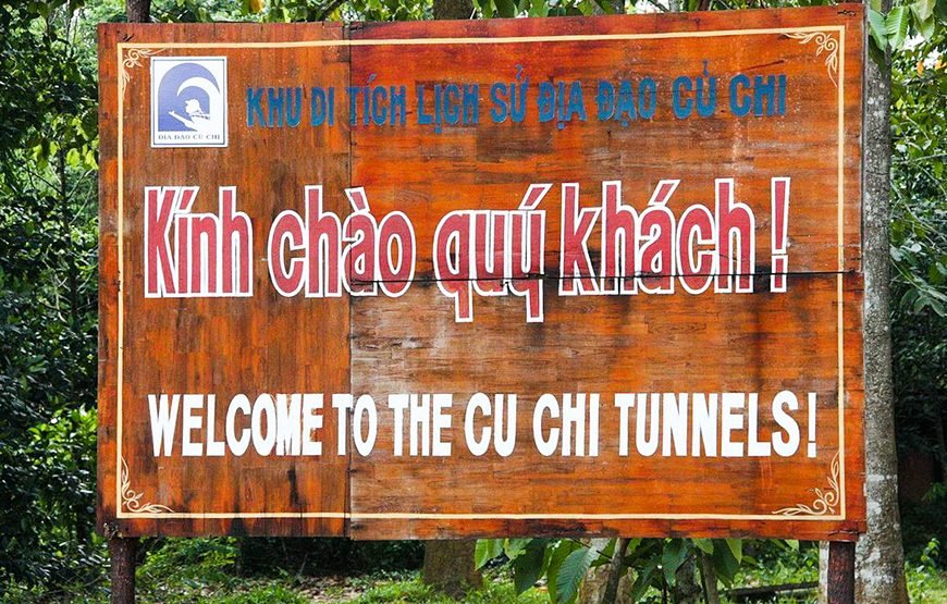 Private tour: Full-day Cu Chi Tunnels & Ho Chi Minh City Highlights