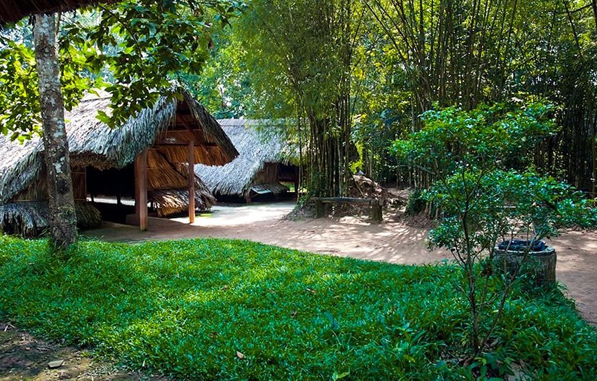 Private tour: Full-day Cu Chi Tunnels & Ho Chi Minh City Highlights