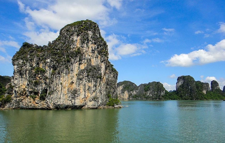 Private tour: Full-day Glamour Of Ha Long Bay From Ha Long Port
