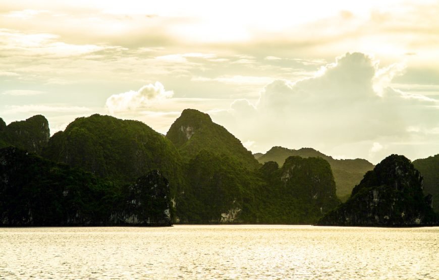 Private tour: Full-day Island Escapade In Cat Ba