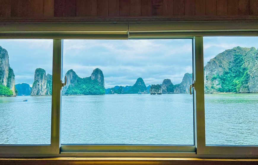 Private tour: Full-day Island Escapade In Cat Ba