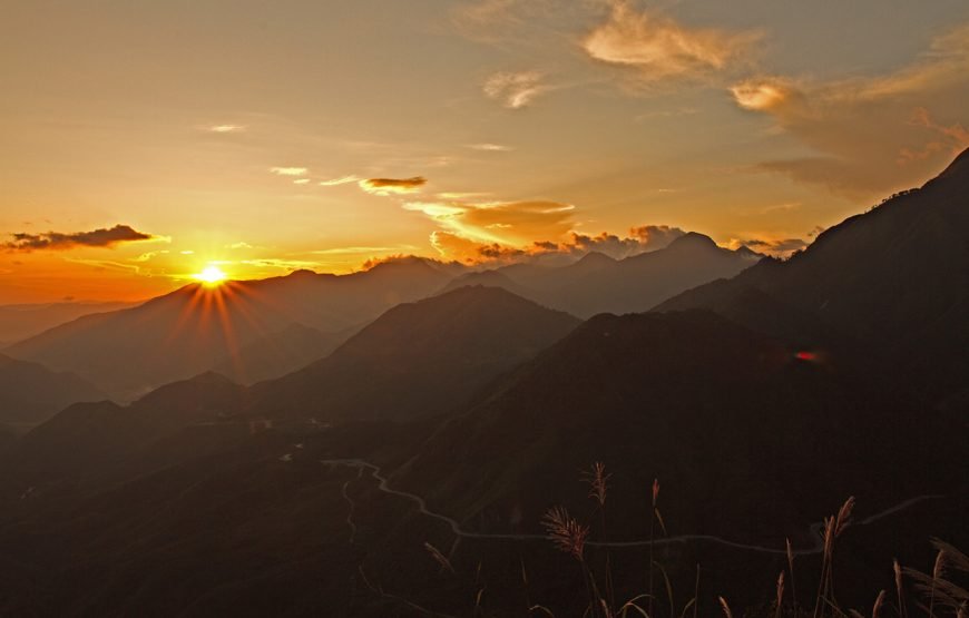 Private tour: Vietnam 13 – Day Heritage And Golden Bridge Tour