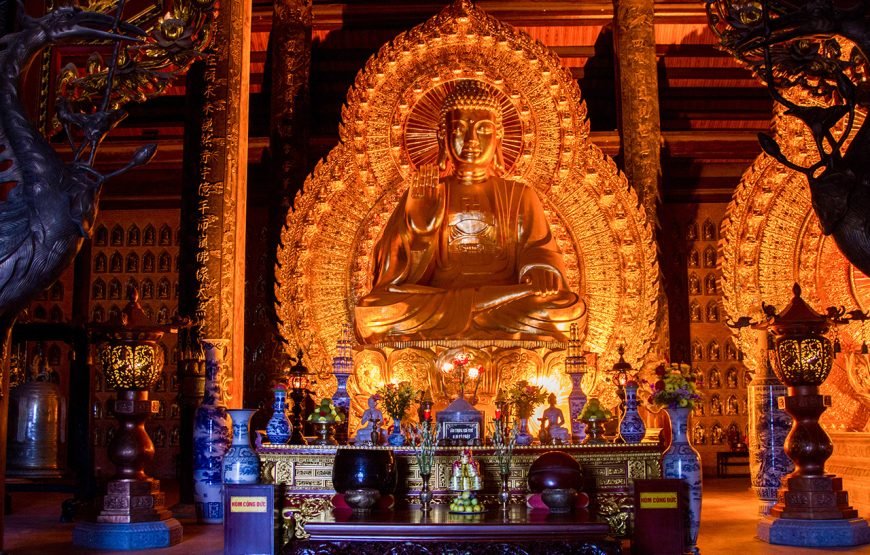 Private tour: Full-day Exploring Hoa Lu And Trang An Grottoes