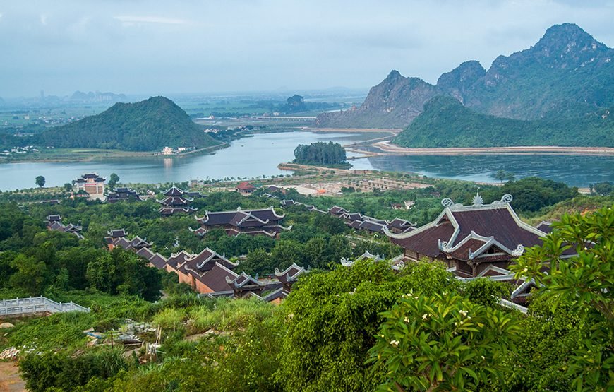 Full-day Exploring Hoa Lu And Trang An Grottoes