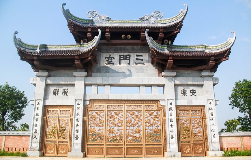 Private tour: Full-day Exploring Hoa Lu And Trang An Grottoes