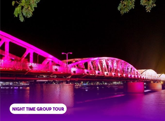 Hue By Night A Romantic Dragon Boat Cruise