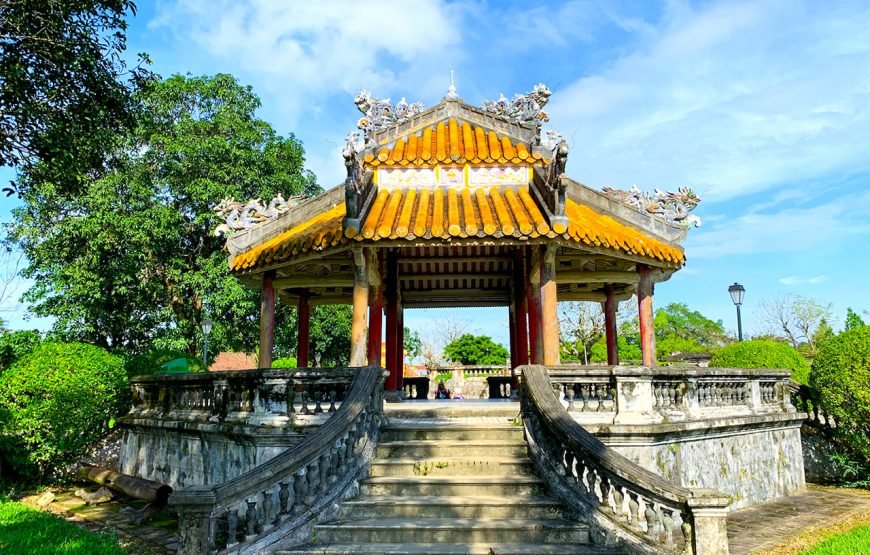 Private tour: Vietnam 13 – Day Heritage And Golden Bridge Tour