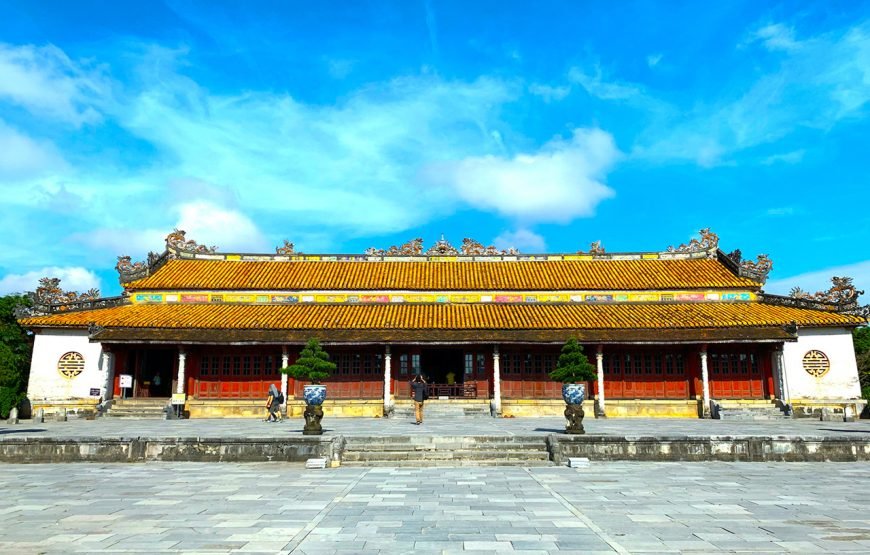 Private tour: Vietnam 13 – Day Heritage And Golden Bridge Tour