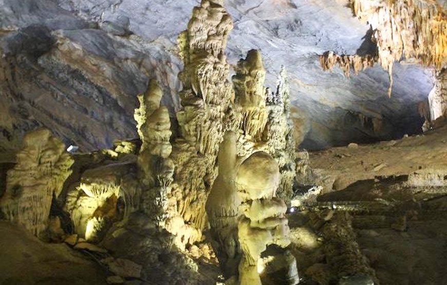Private tour: Full-day Echoes Of History Journey To Phong Nha Cave