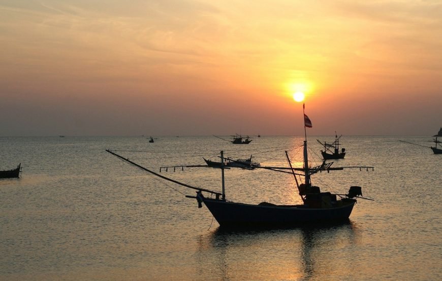 Phu Quoc Night Squid Fishing Experience
