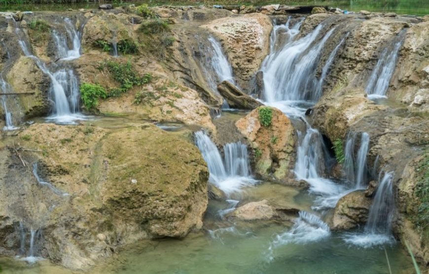Vietnam Off-The-Beaten-Path 15 – Day Family Adventure Tour